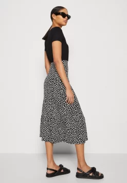 Anna Field Jerseyjurk - Black/White -Anna Field 006fc3282cab4493bfb5ed63e88ab5b5 scaled