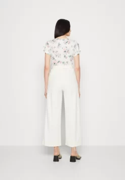 Anna Field Jumpsuit - Beige/White -Anna Field 08fa9c941ac94ff1a173b2ab028594c1 scaled