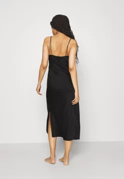 Anna Field Bridal Nightie - Nachtjapon - Black -Anna Field 165d027c72b3441e80664084fe2b38b1 scaled