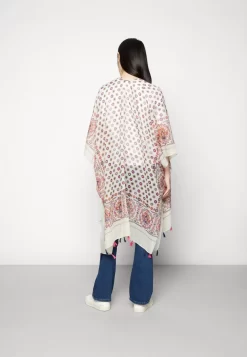 Anna Field Poncho - Tan -Anna Field 1cccc67625f443be97fea26ce0895c5e scaled