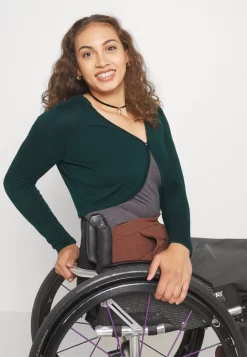 Anna Field Vest - Dark Green 16 Anna Field Vest - Dark Green -Anna Field 20425656993d4f68a9da335a7c56cc67 scaled