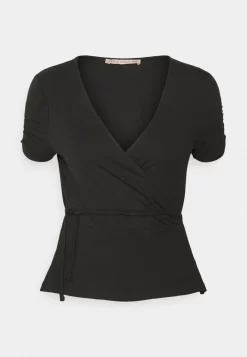 T-Shirt Basic - Black 8 T-Shirt Basic - Black -Anna Field 2f02e7c937504d23a9109c8601ee82e3 scaled