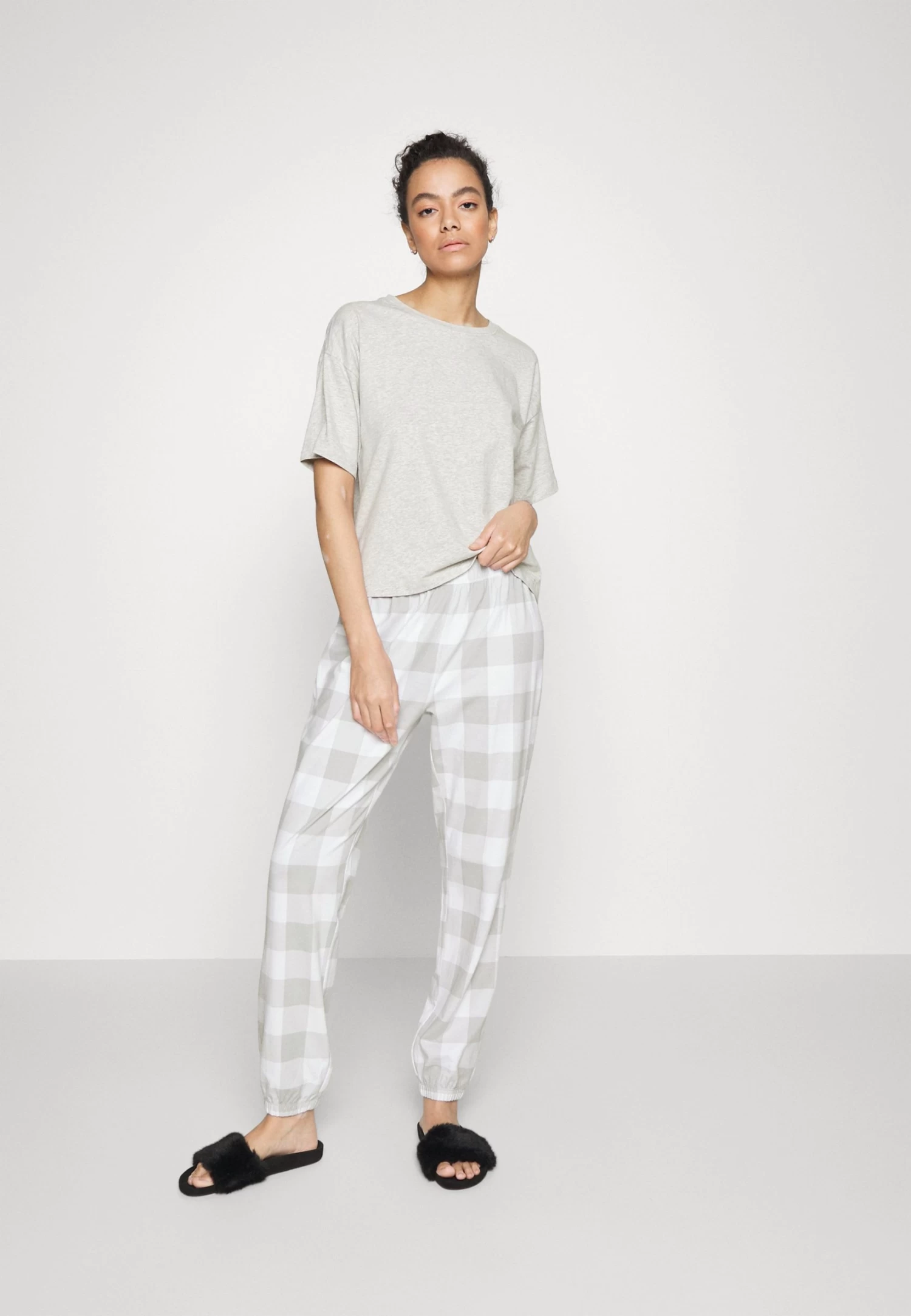 Anna Field Pyjama - Grey 2 Anna Field Pyjama - Grey - Afbeelding 2