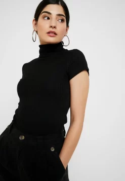 T-Shirt Print - Black -Anna Field 3e89235e39444f92a3f79540a433ecdc scaled