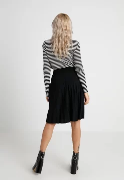 A-Lijn Rok - Black -Anna Field 5053c38cb0014b659c7b9f981ef22899