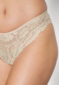 Anna Field 5 Pack - Slip - Black/Red/Nude 13 Anna Field 5 Pack - Slip - Black/Red/Nude -Anna Field 5e70b443d4b0486bb91ca90ec031bc86 scaled