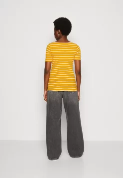 Anna Field T-Shirt Print - Dark Yellow/White 9 Anna Field T-Shirt Print - Dark Yellow/White -Anna Field 6266442cd1aa4081b5fa7a1857bda977 scaled