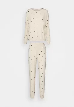 Anna Field Pyjama - Off White 12 Anna Field Pyjama - Off White -Anna Field 6a21215123294386a7836582b980b35d scaled