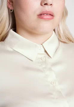 Overhemdblouse - Off-White -Anna Field 6b398b485f304aa0bf173a67f14b3789 scaled