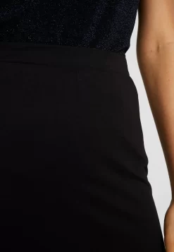 Maxirok - Black -Anna Field 70bb67f8a2794896b78cd1db144af570 scaled