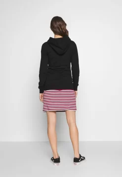 Nursing - Sweatshirt - Hoodie - Black 7 Nursing - Sweatshirt - Hoodie - Black -Anna Field 82fc836ca5474d43be505778892d12a6 scaled