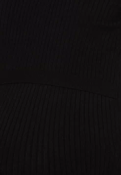 Nursing Overlap - Trui - Black -Anna Field 96fc19b4137b42e3a76b1f2670a50d5c scaled