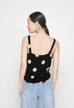 Top - Black/White -Anna Field 987084309d4f493497c45ee94702e1b1 scaled