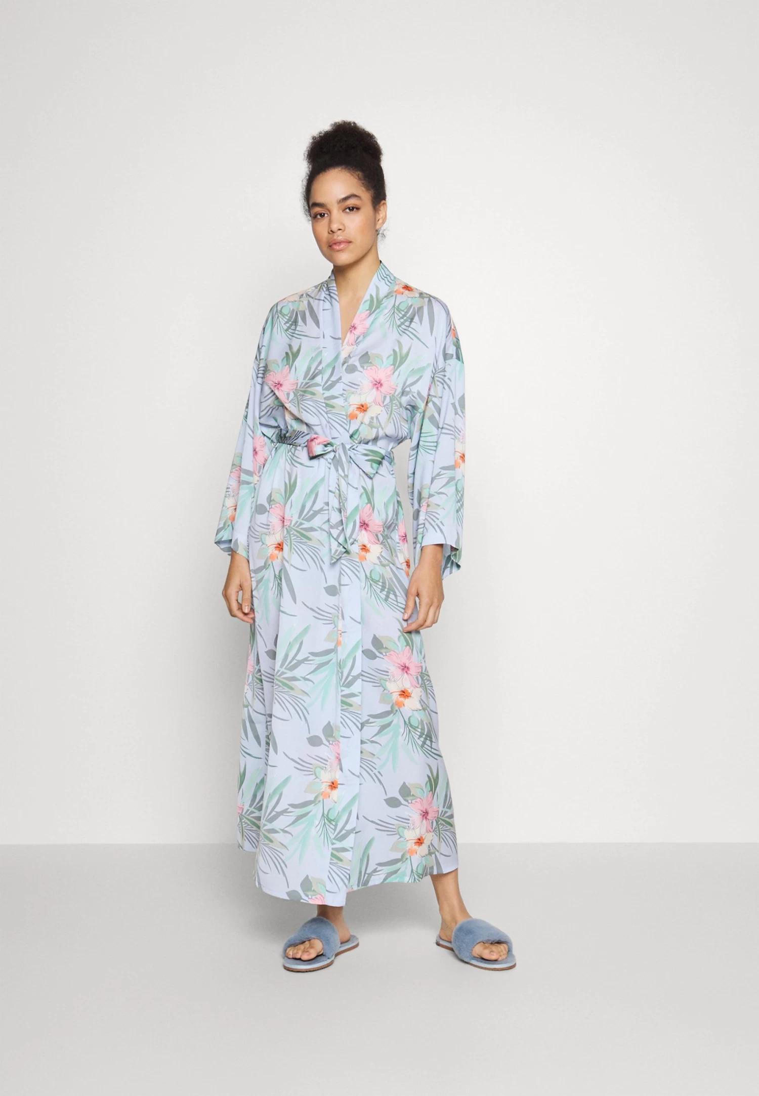 Anna Field Floral Robe - Badjas - Blue 1 Anna Field Floral Robe - Badjas - Blue