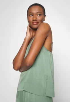 Anna Field Pyjama - Green -Anna Field a6ff35054e89408380d86b3765c3513e scaled