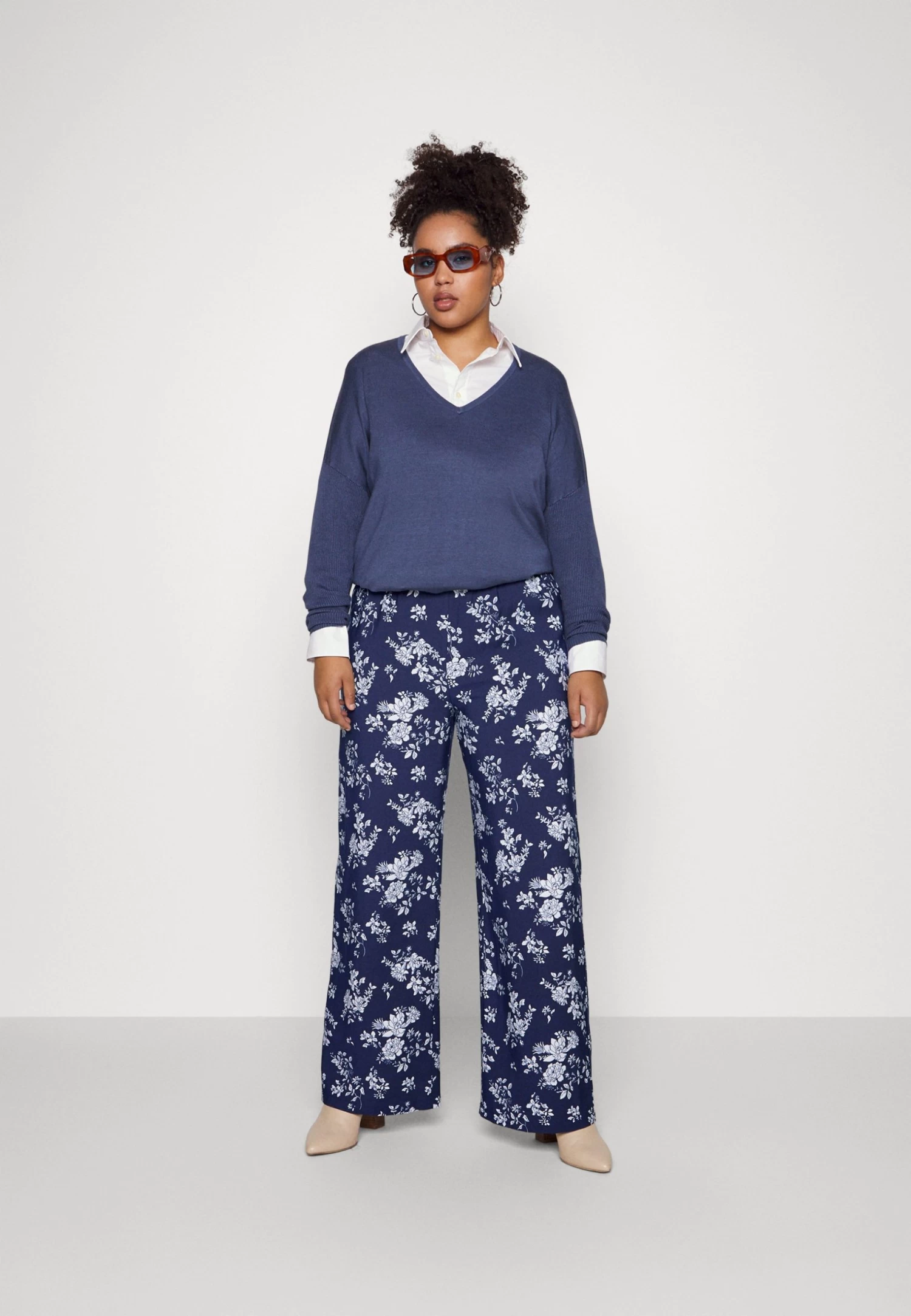 Wide Leg Pant - Broek - Dark Blue/Off-White 2 Wide Leg Pant - Broek - Dark Blue/Off-White - Afbeelding 2