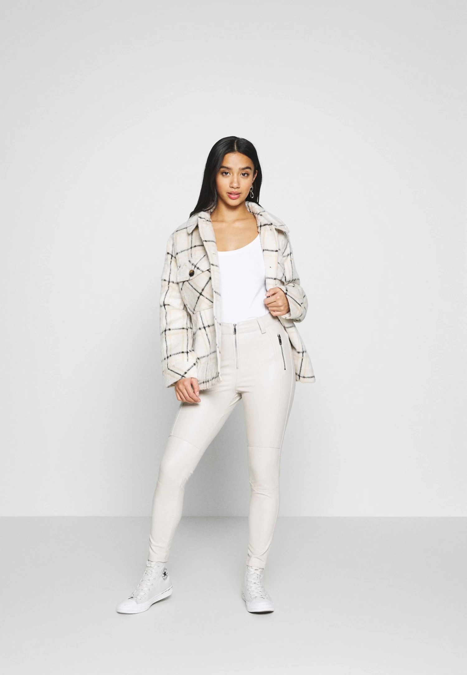 3 Pack - T-Shirt Basic - White/Black/Dark Grey 1 3 Pack - T-Shirt Basic - White/Black/Dark Grey