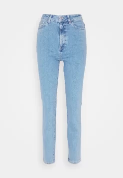 Anna Field Slim Fit Jeans - Light Blue Denim 10 Anna Field Slim Fit Jeans - Light Blue Denim -Anna Field d20eb1c3f4c14b4193daa90678e8b547 scaled