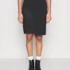 Panel Asymmetric Skirt - Minirok - Black