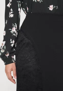 Panel Asymmetric- Minirok - Black 9 Panel Asymmetric- Minirok - Black -Anna Field ef5785e4b90142c39fc5864c37828dea scaled