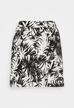 Anna Field Shorts - Black/Off-White 10 Anna Field Shorts - Black/Off-White -Anna Field f16c51127a8e4ab7bfd2230d15c24062 scaled