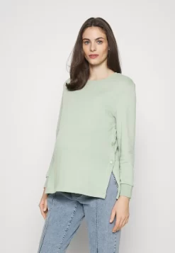 Sweater - Light Green
